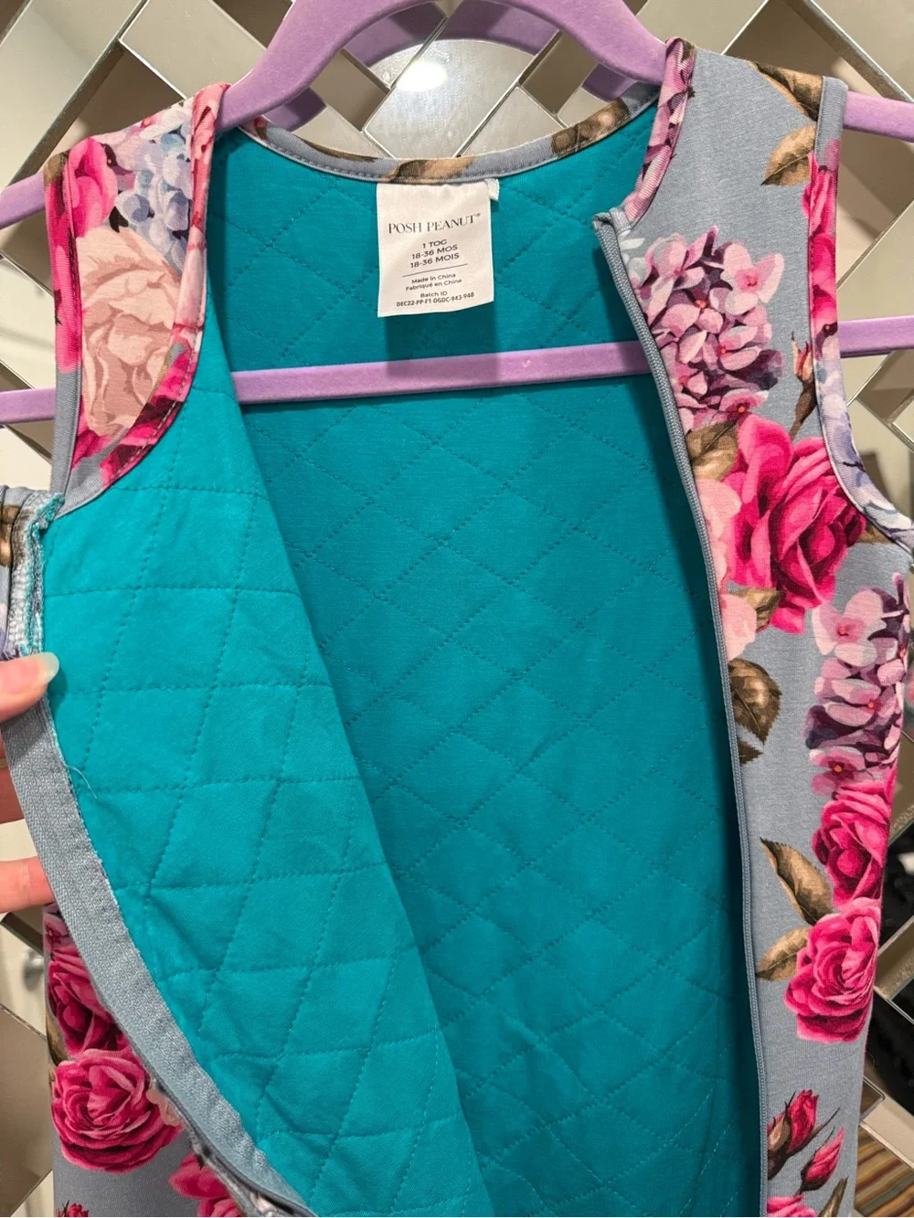 Posh Peanut sleep sack quilted inside - 1 TOG - 18-36 M - Like New